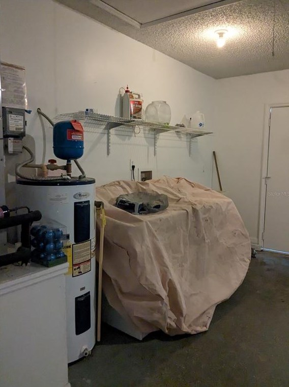 918 Cannes Dr, Kissimmee FL 34759-3815 exterior