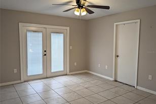 918 Cannes Dr - Photo 15