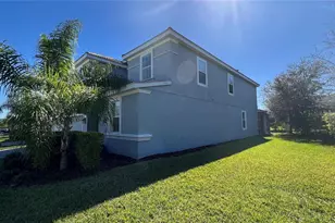 8830 Interlocking Ct, Davenport, FL 33896 - Photo 3