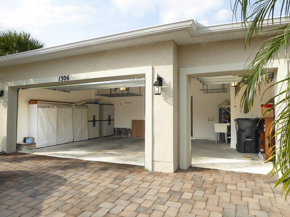 1306 Harbor Ridge Dr, Kissimmee FL 34759-6211 exterior