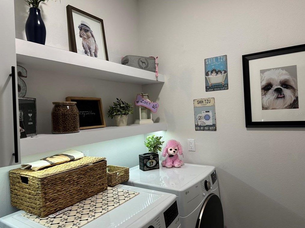 717 Ridgewood Ave, Deland FL  32720-2644 exterior