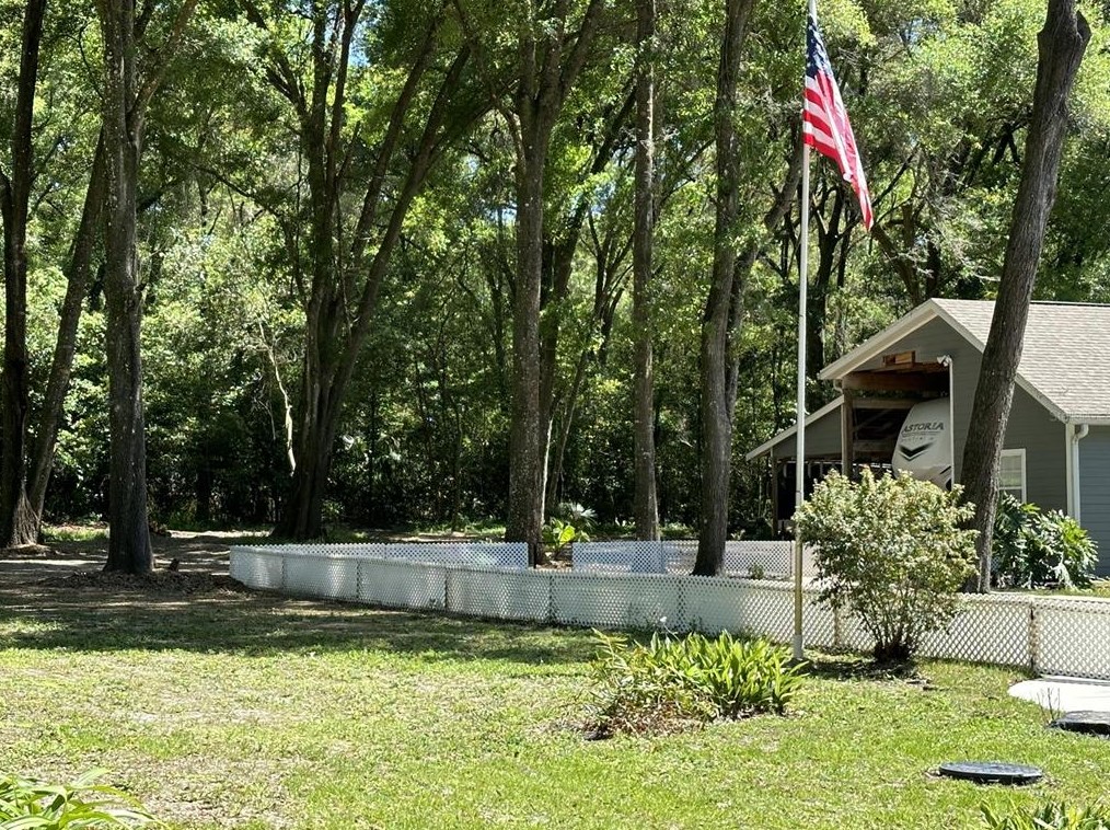 717 Ridgewood Ave, Deland FL  32720-2644 exterior