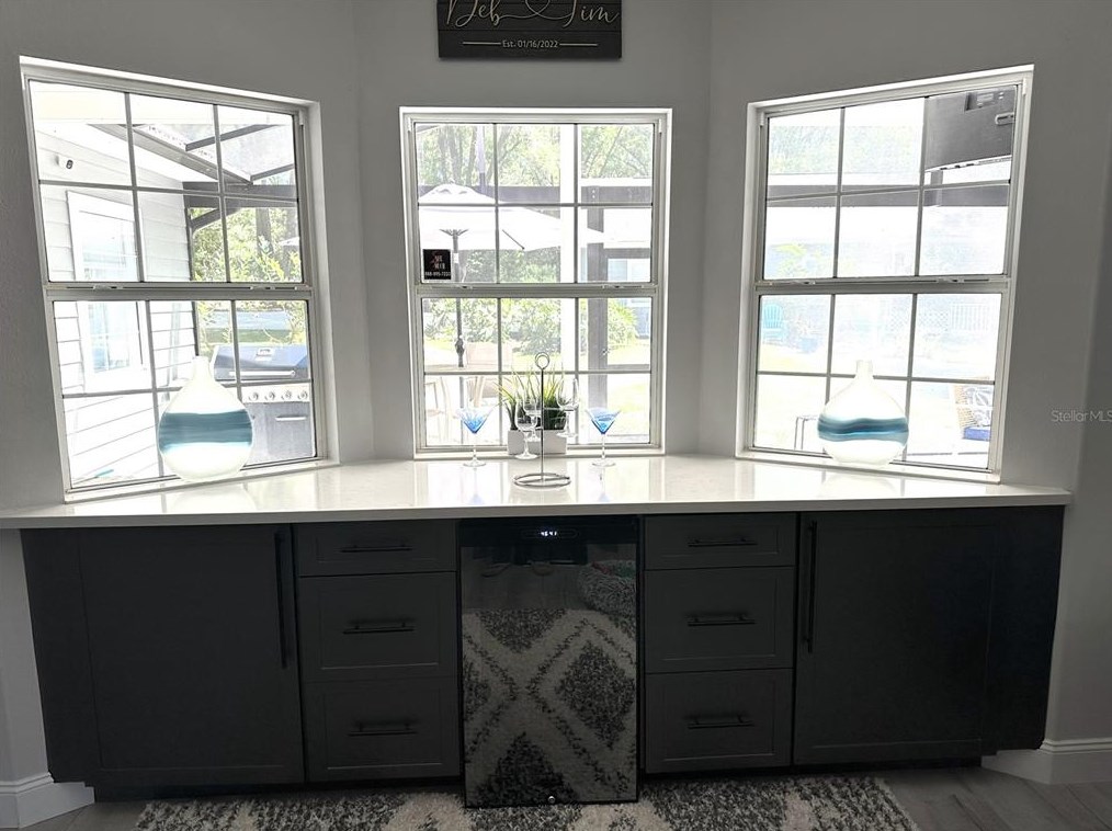 717 Ridgewood Ave, Deland FL  32720-2644 exterior