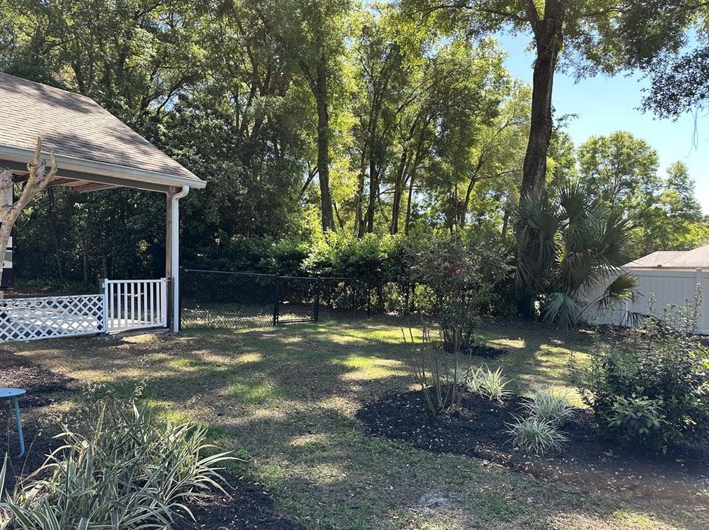 717 Ridgewood Ave, Deland FL  32720-2644 exterior