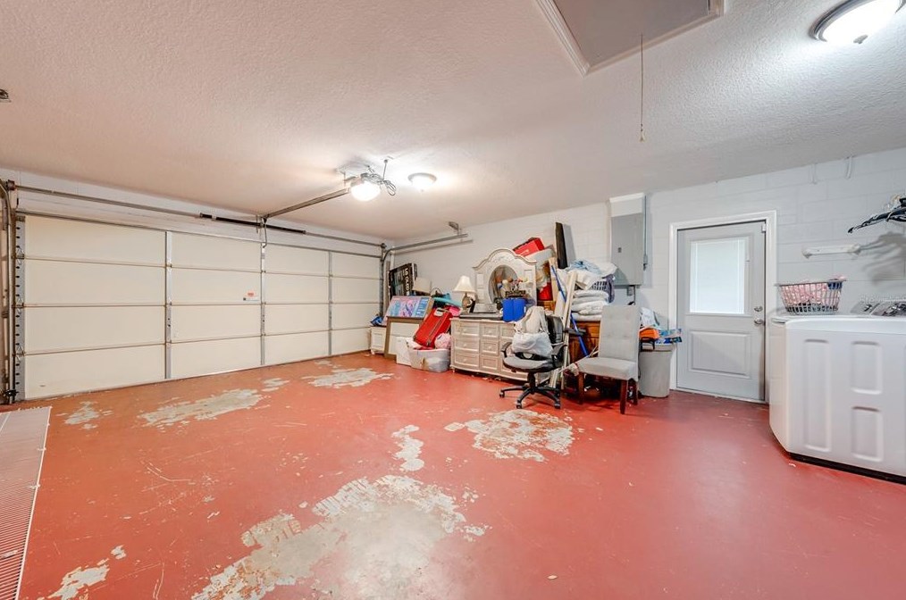 1434 Paula Dr, Apopka FL  32703-7423 exterior