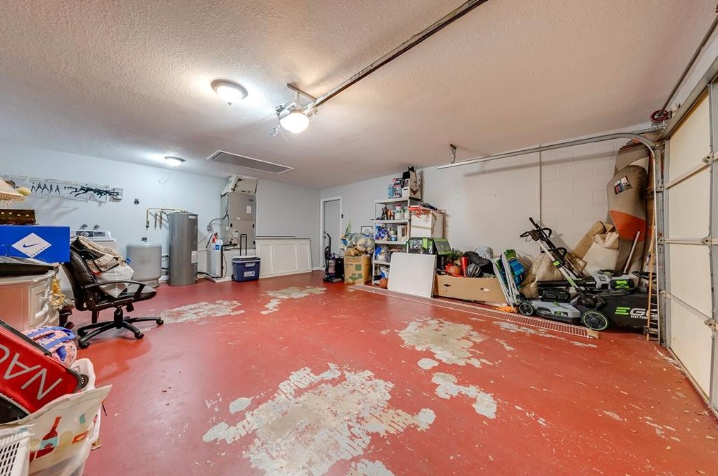 1434 Paula Dr, Apopka FL  32703-7423 exterior