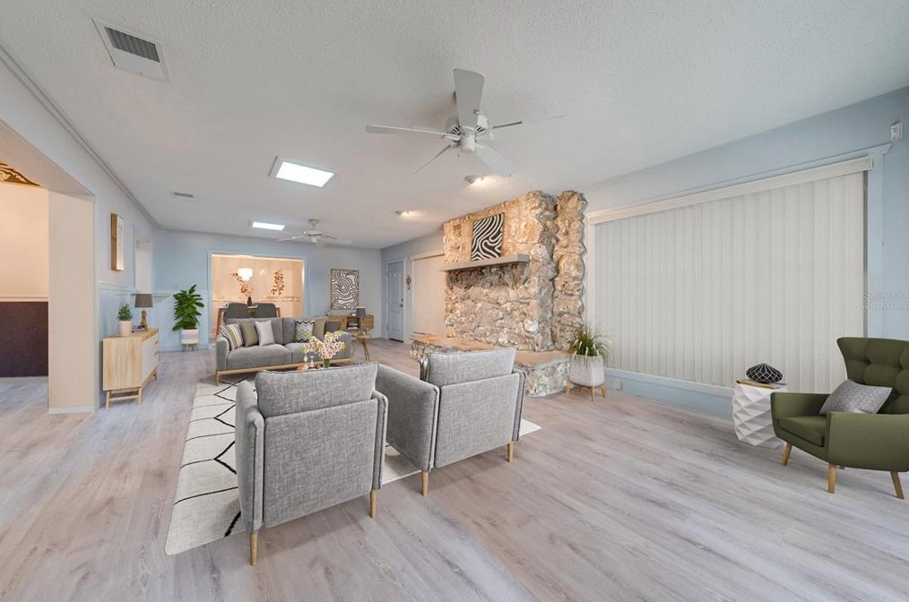 1434 Paula Dr, Apopka FL  32703-7423 exterior