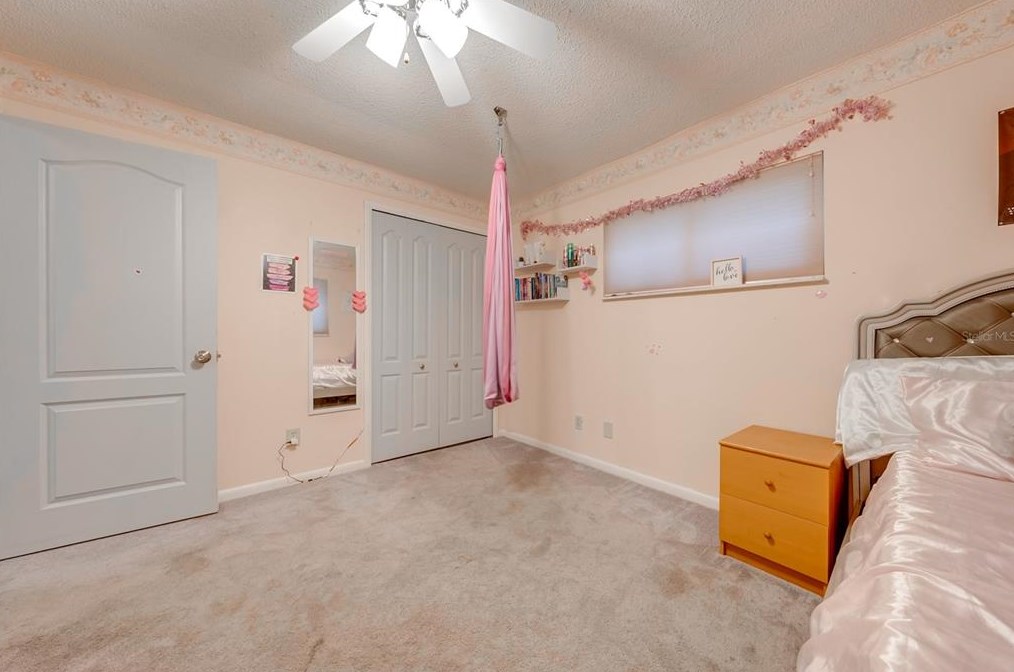 1434 Paula Dr, Apopka FL  32703-7423 exterior