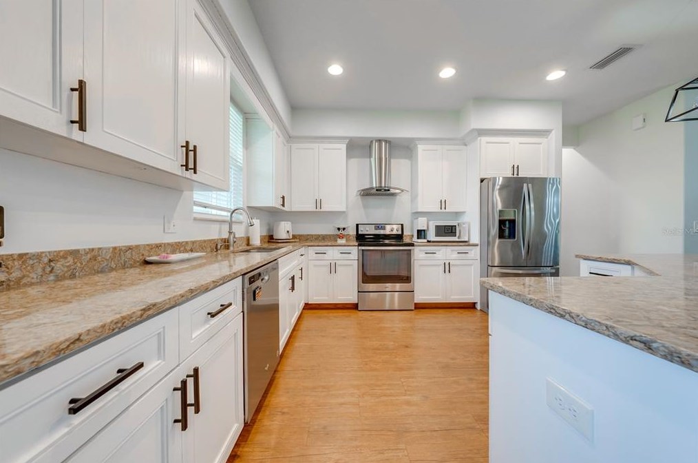 2235 Bronco Dr, Saint Cloud FL  34771-9532 exterior