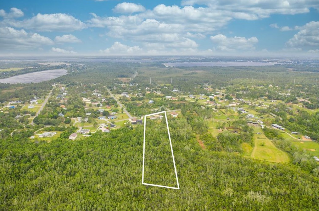 2235 Bronco Dr, Saint Cloud FL  34771-9532 exterior