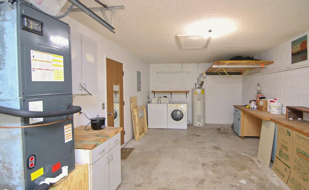 3173 Hoover Dr, Deltona FL  32738-2128 exterior