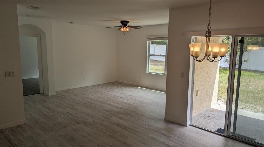 3457 Berkshire Woods Ter, Deltona FL  32725 exterior