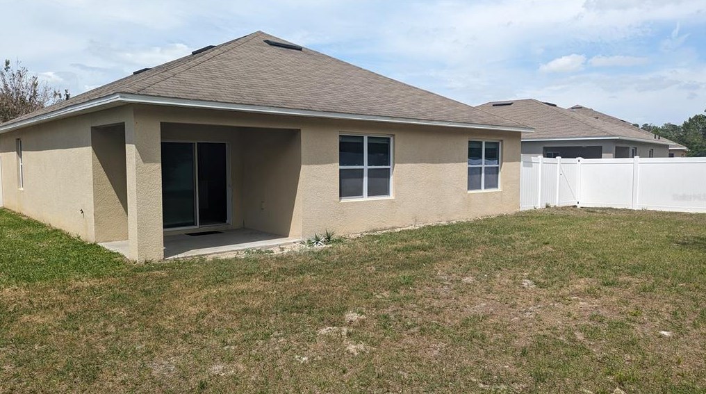 3457 Berkshire Woods Ter, Deltona FL  32725 exterior