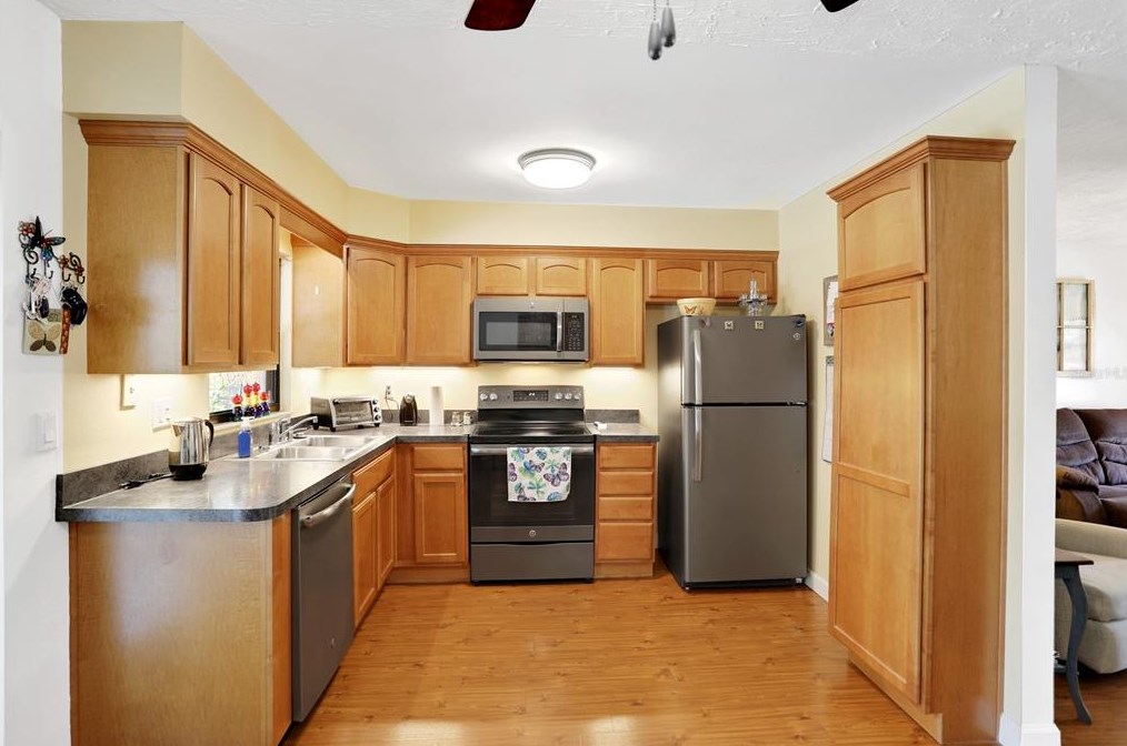 113 Georgia Ave, Saint Cloud FL  34769-4160 exterior