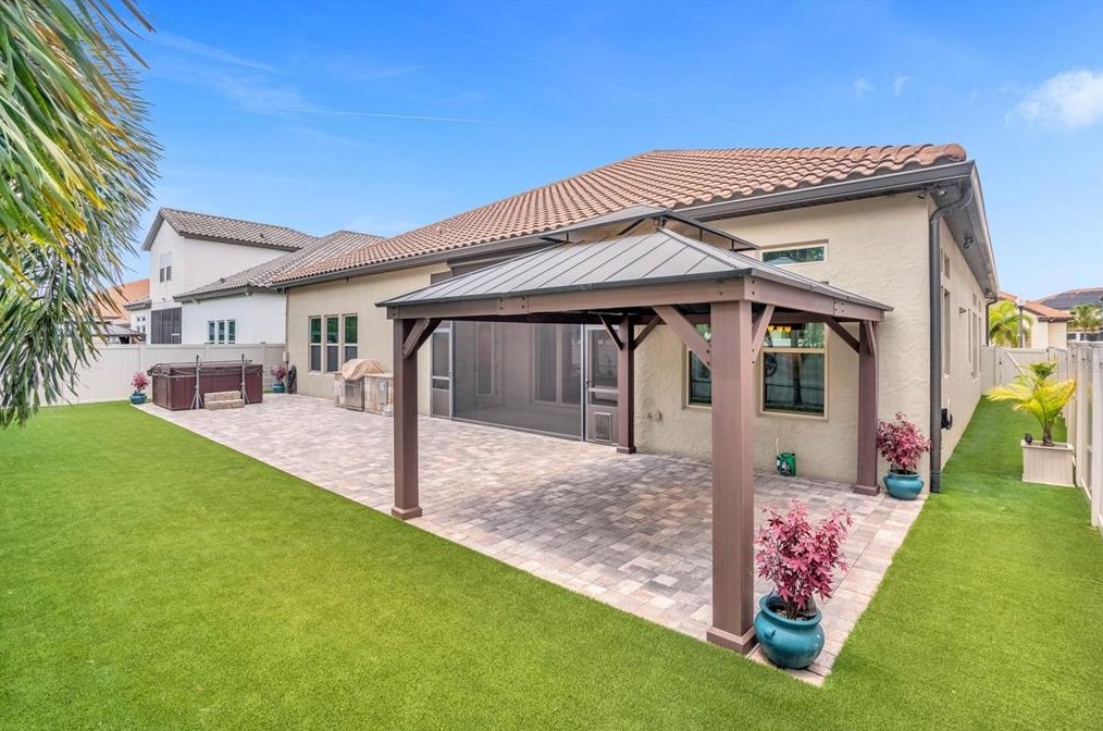 8107 Chilton Dr, Orlando FL 32836-5834 exterior