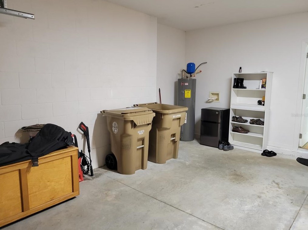 4005 Marina Isle Dr, Kissimmee FL 34746-1835 exterior