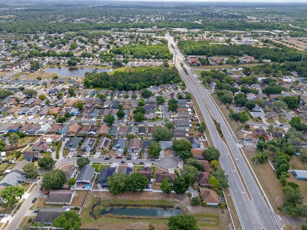 855 Mclean Ct, Orlando FL 32825-6367 exterior