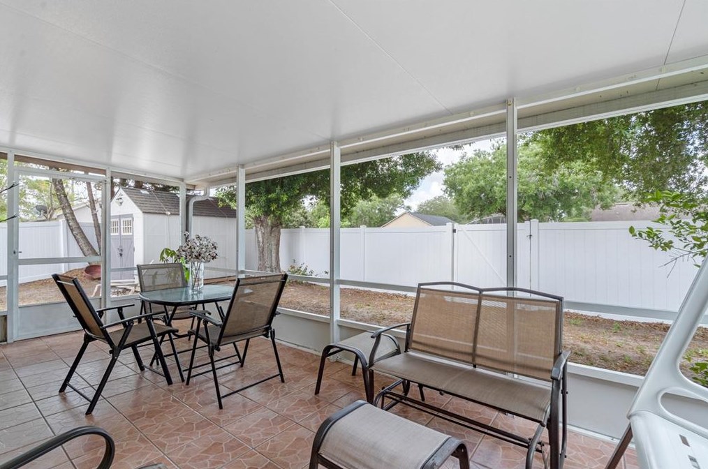 855 Mclean Ct, Orlando FL 32825-6367 exterior