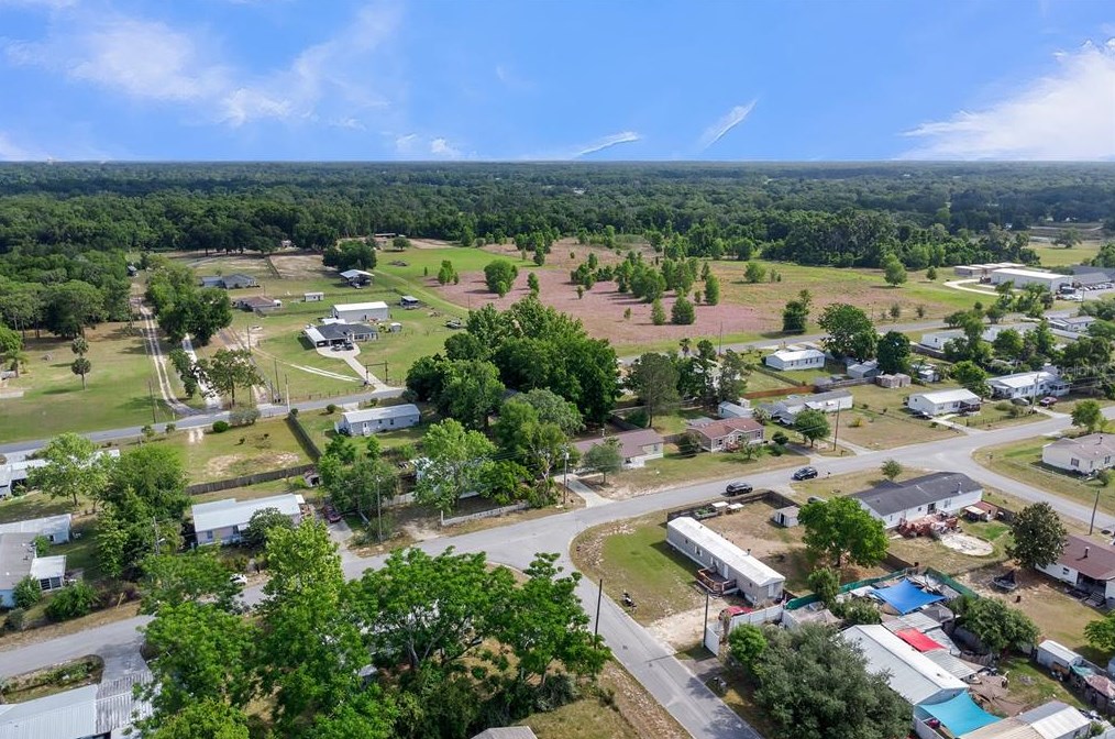 5923 140th Pl, Summerfield FL  34491-7744 exterior