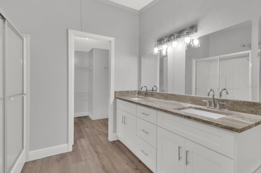 5923 140th Pl, Summerfield FL  34491-7744 exterior