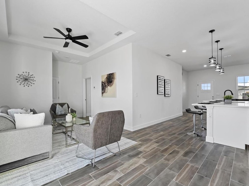 2176 Rio Grande Cyn Loop, Kissimmee FL 34759-5964 exterior