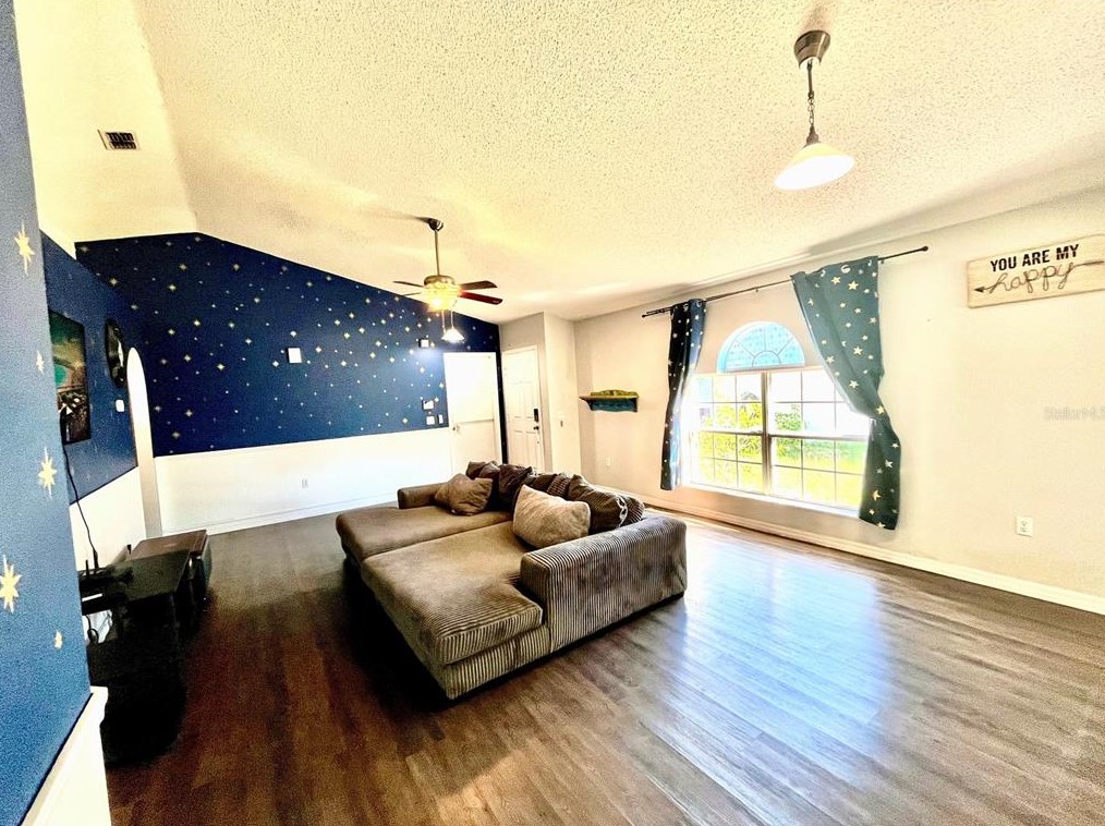 2693 Whispering Trl Dr, Winter Haven FL  33884-1844 exterior