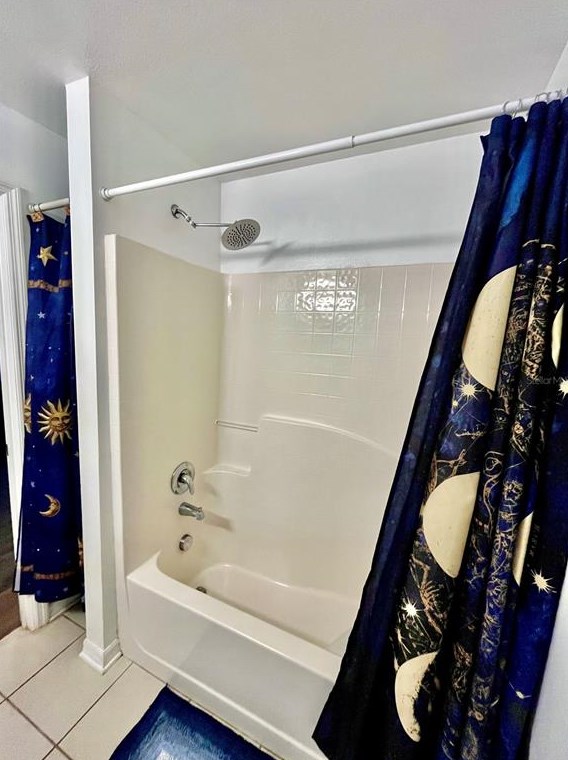 2693 Whispering Trl Dr, Winter Haven FL  33884-1844 exterior