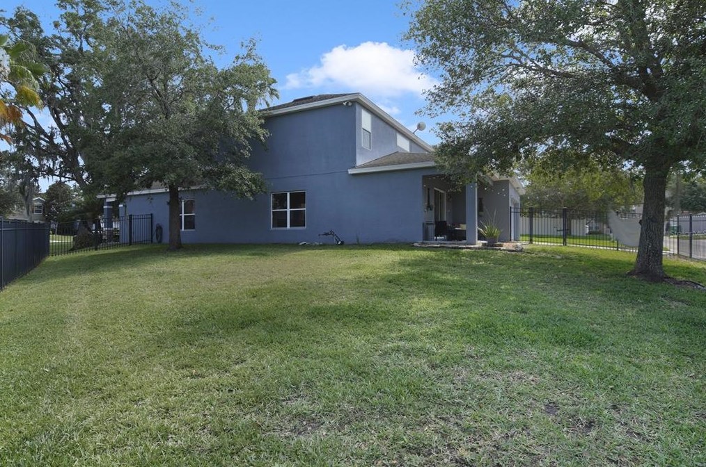 616 Bending Oak Trl, Winter Garden FL  34787-2462 exterior