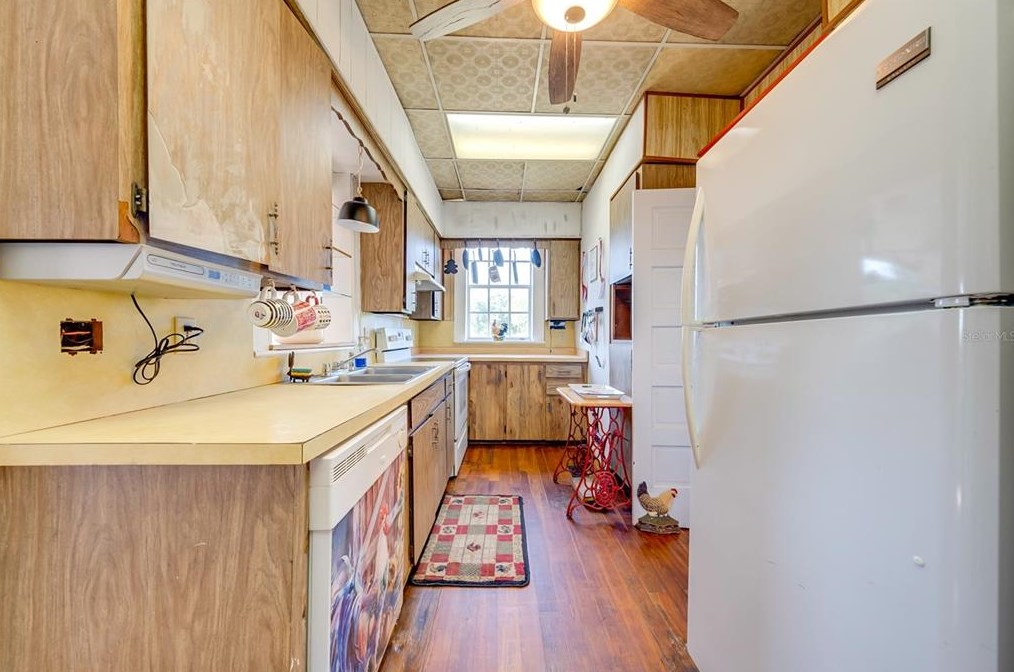 4145 Reaves Rd, Kissimmee FL 34746-3429 exterior