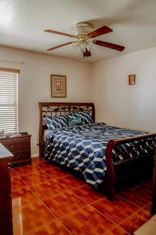 3729 Dawn Ave, Kissimmee FL  34744-9438 exterior