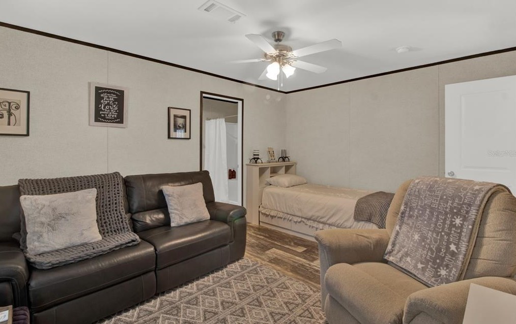 2055 Bradley Dr, Saint Cloud FL  34771-8688 exterior