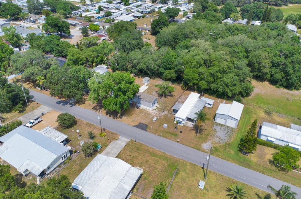 2055 Bradley Dr, Saint Cloud FL  34771-8688 exterior