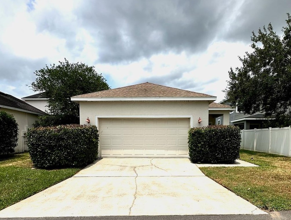 3307 Pond Pine Rd, Saint Cloud FL  34773-6020 exterior