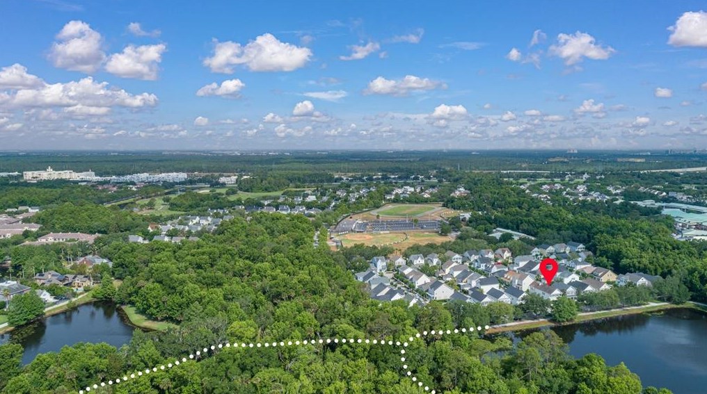 820 Lake Evalyn Dr, Kissimmee FL 34747-4804 exterior