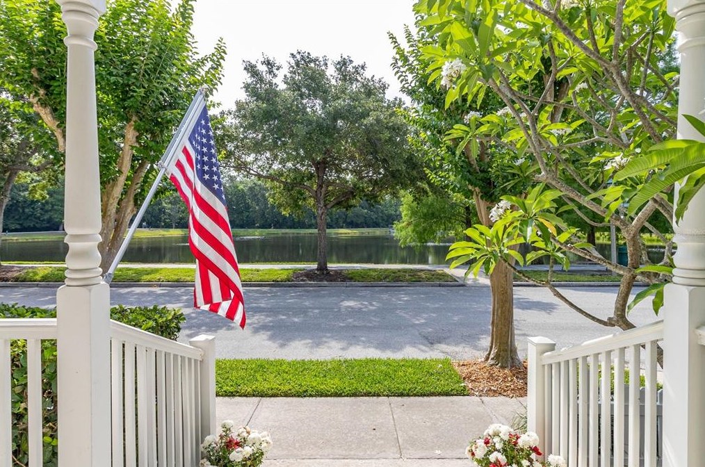 820 Lake Evalyn Dr, Kissimmee FL 34747-4804 exterior