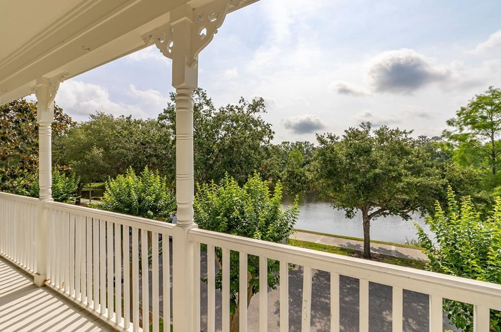 820 Lake Evalyn Dr, Kissimmee FL 34747-4804 exterior