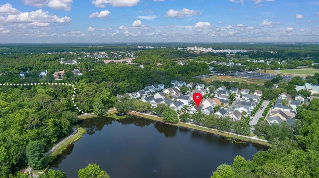 820 Lake Evalyn Dr, Kissimmee FL 34747-4804 exterior