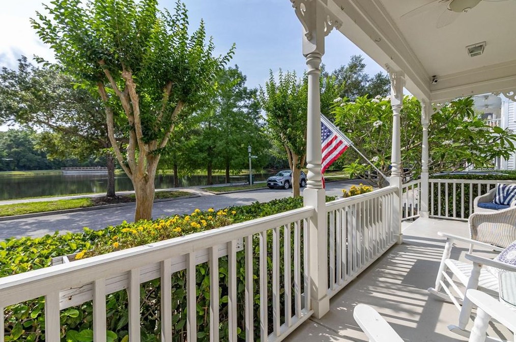 820 Lake Evalyn Dr, Kissimmee FL 34747-4804 exterior