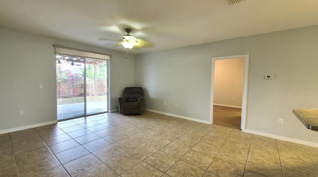 5610 Silver Thistle Ln, Saint Cloud FL  34772-6850 exterior