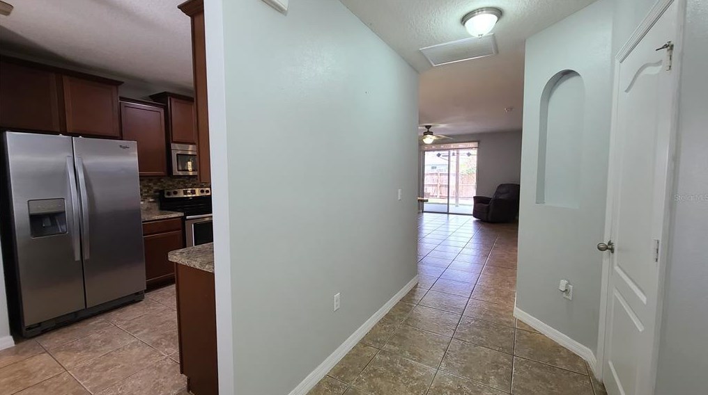 5610 Silver Thistle Ln, Saint Cloud FL  34772-6850 exterior