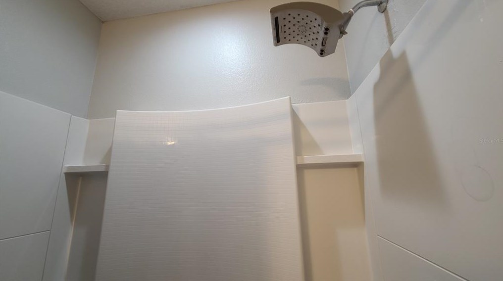 5610 Silver Thistle Ln, Saint Cloud FL  34772-6850 exterior