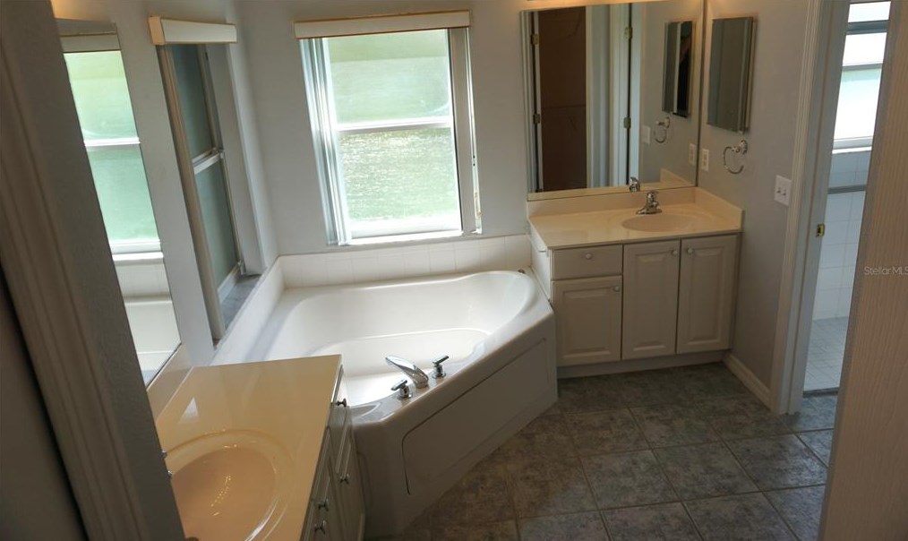 222 Rock Spg Dr, Kissimmee FL 34759-3757 exterior