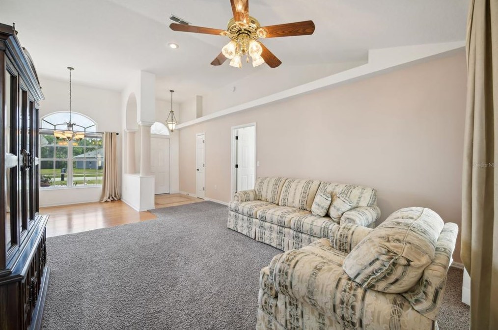 2226 Jessica Ln, Kissimmee FL 34744-6450 exterior