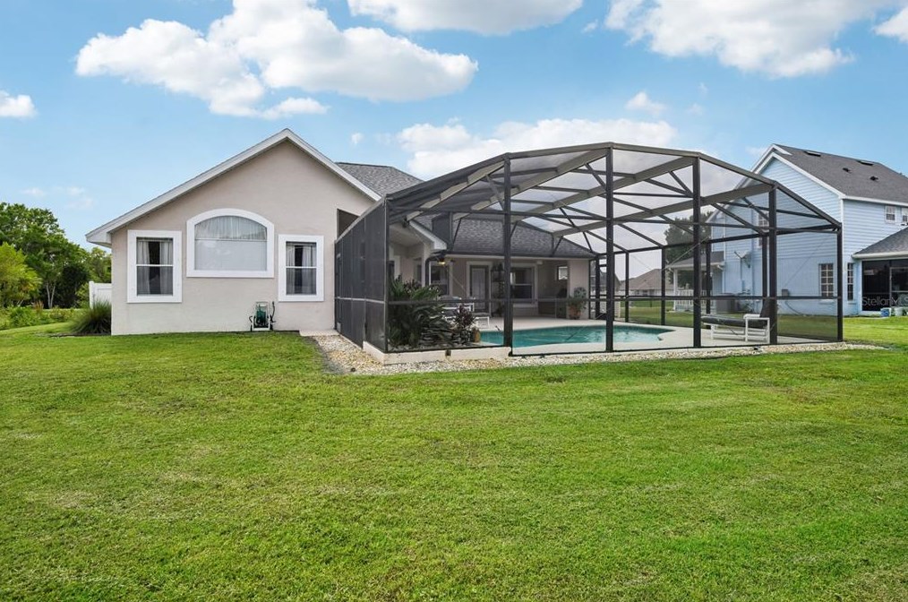 2226 Jessica Ln, Kissimmee FL 34744-6450 exterior