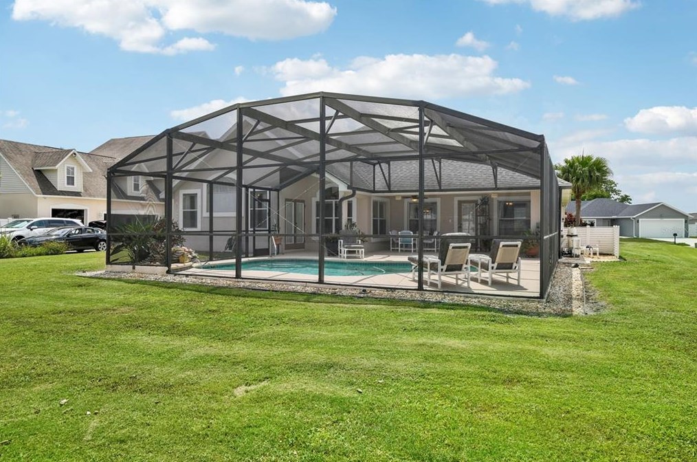 2226 Jessica Ln, Kissimmee FL 34744-6450 exterior