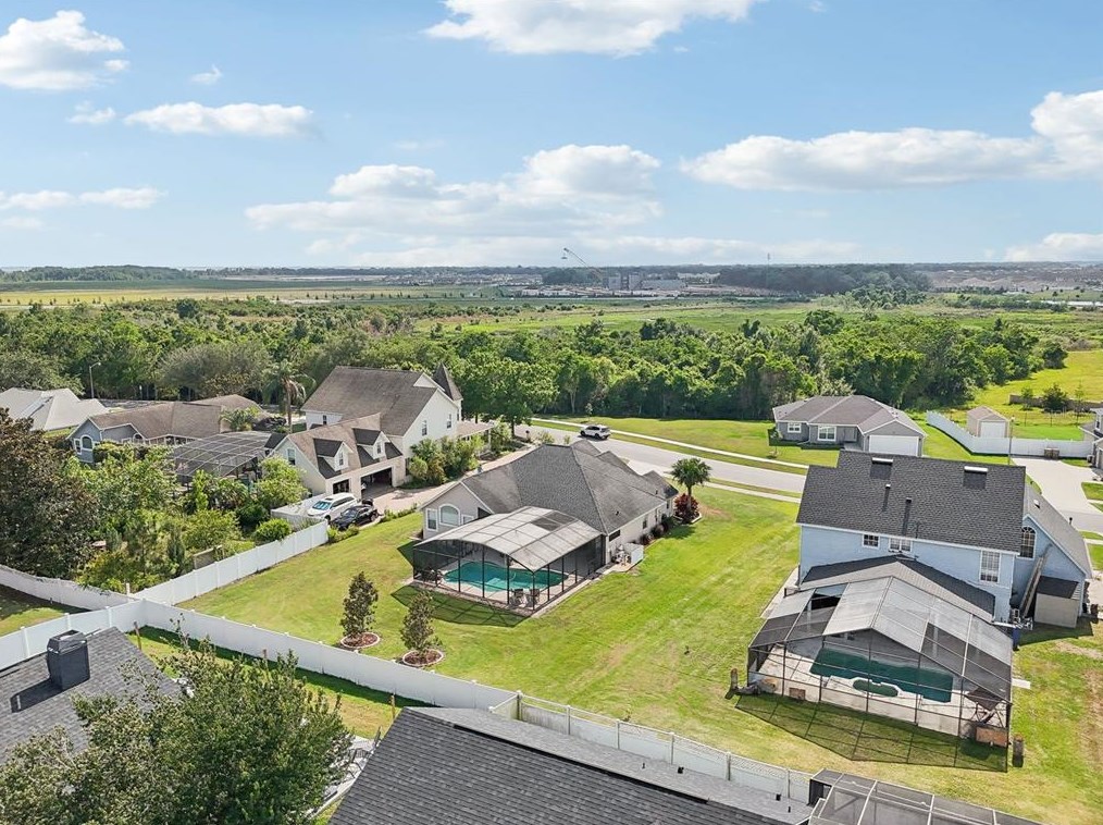 2226 Jessica Ln, Kissimmee FL 34744-6450 exterior