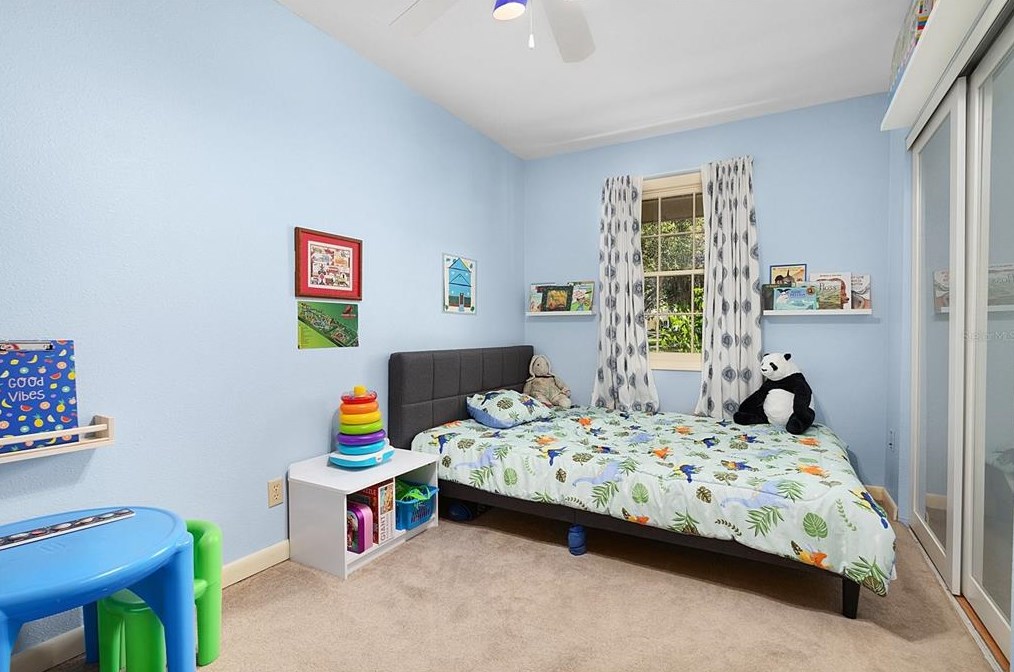 8222 Spruce Ln, Lakeland FL  33809-7705 exterior