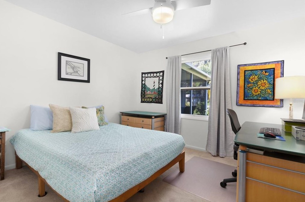 8222 Spruce Ln, Lakeland FL  33809-7705 exterior