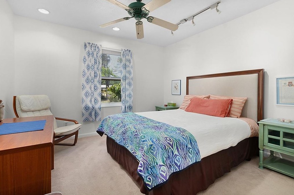 8222 Spruce Ln, Lakeland FL  33809-7705 exterior