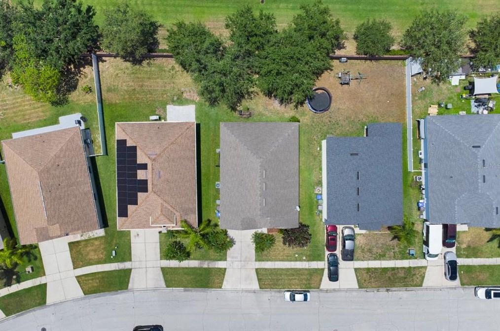 643 Hacienda Cir, Kissimmee FL 34741-6337 exterior